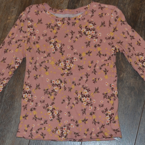 Old Navy - Pink Thermal with Flowers - Picture 1 of 6